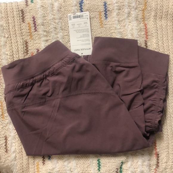 Athleta Attitude Pants Size 4 - Picture 14 of 16